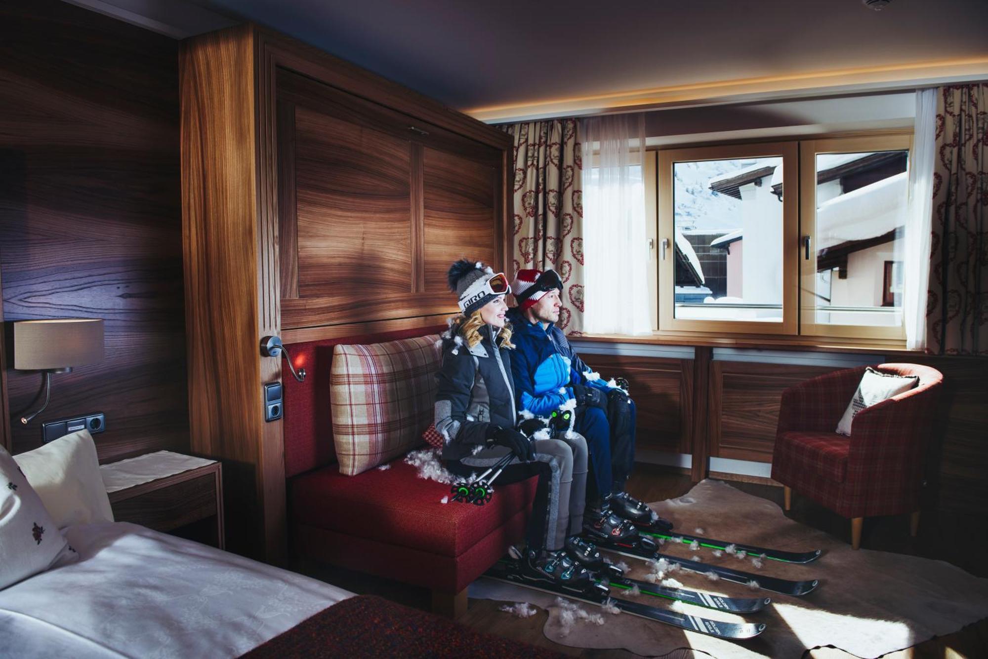 Arlberghaus Hotell Zürs Eksteriør bilde